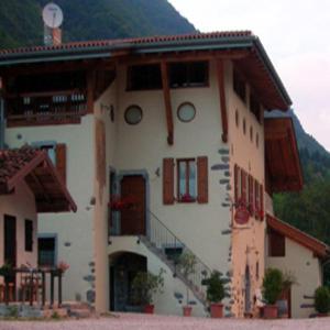 Locanda Borgo Chiese Castel Condino Bagian luar foto